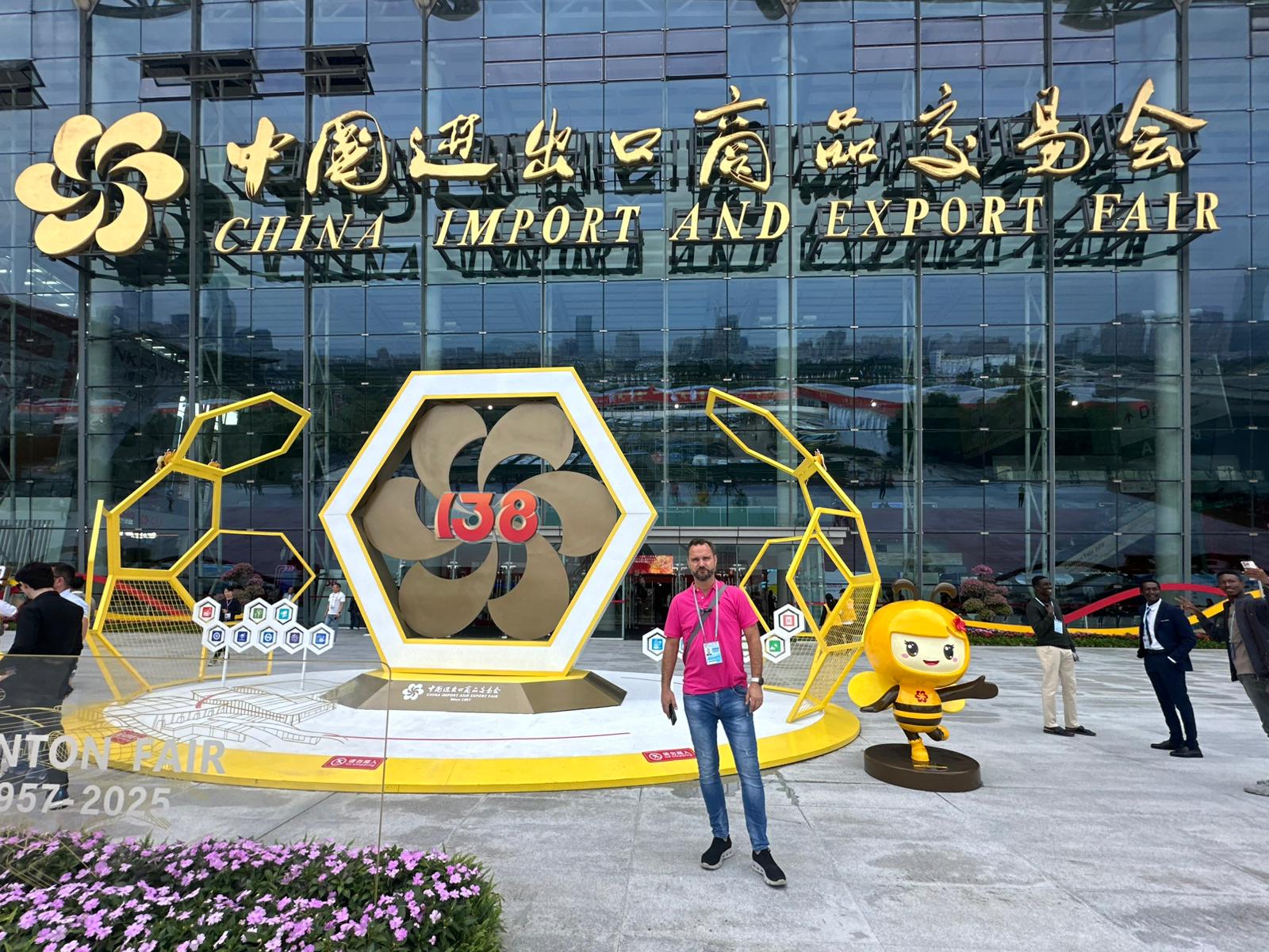 Konateľ INVELT Michal Malík na výstave Canton Fair v roku 2025